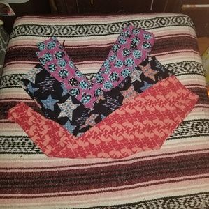 Lot of 3 os lularoe leggings